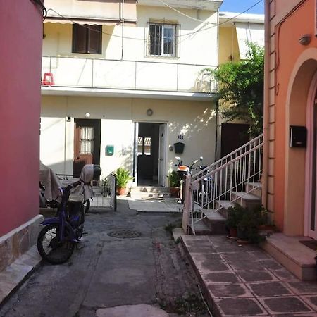 Evdoxia - Piccola Casa Corfu Town Apartamento Exterior foto