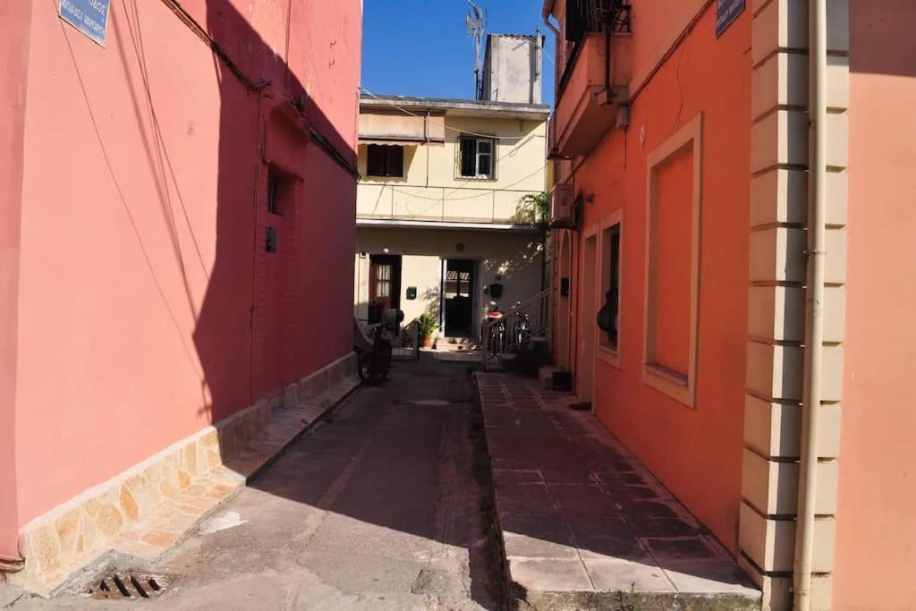 Evdoxia - Piccola Casa Corfu Town Apartamento Exterior foto